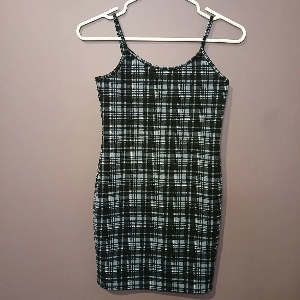 Shein Size 11-12Y Lot Of Five‎ Items 3 Dresses, 2Tops